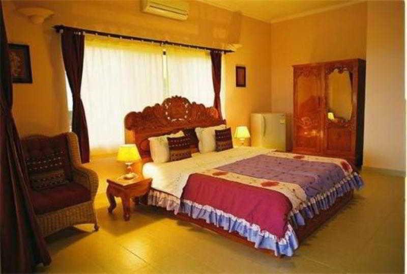 Golden Rooster Hotel Sihanoukville Værelse billede
